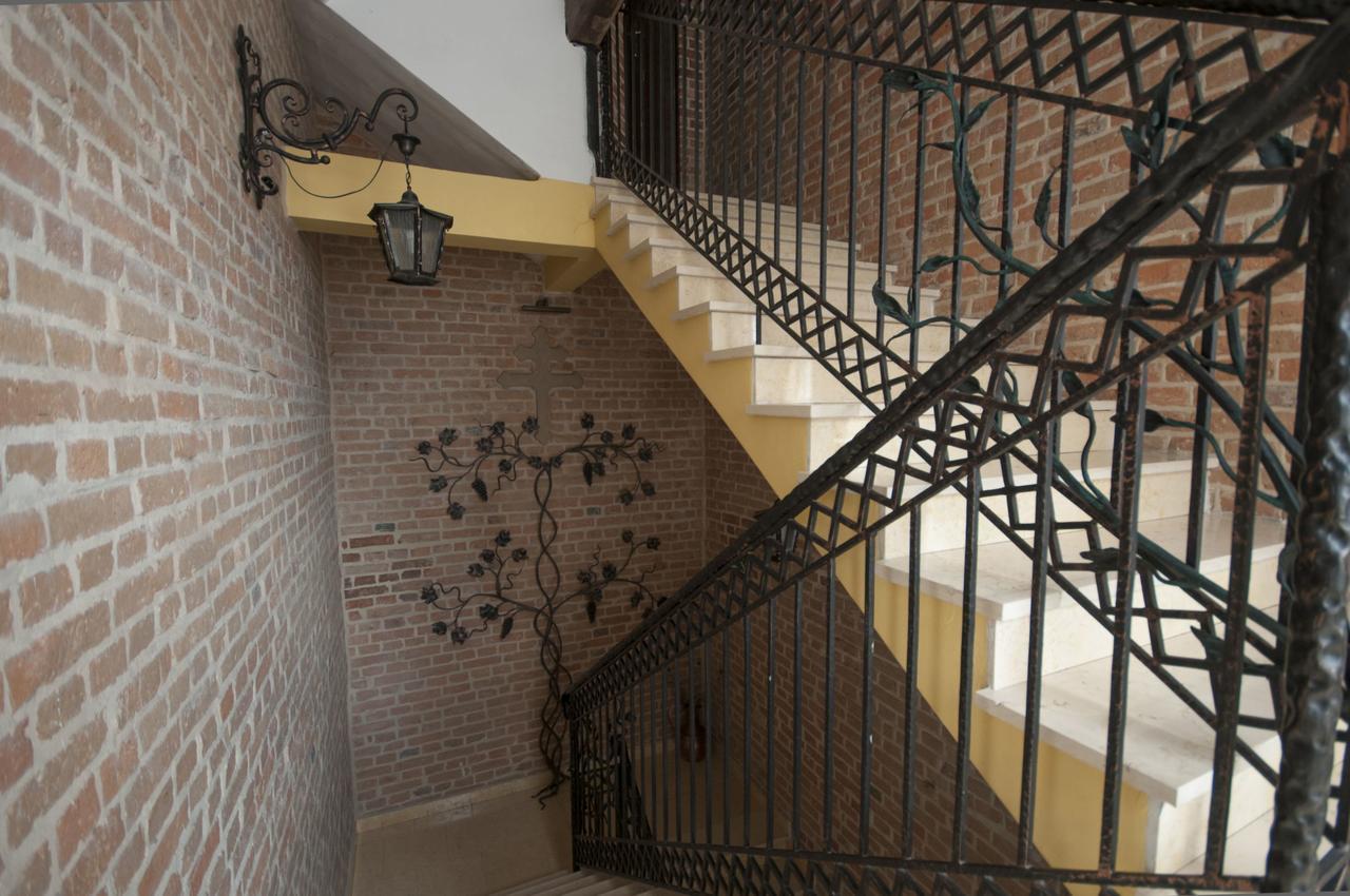 Ostrowiec Świętokrzyski Hotel Restauracja Pod Parowozem מראה חיצוני תמונה